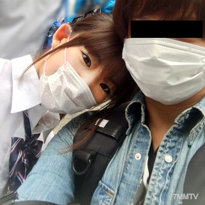 fc2-ppv 3033555 【情侶登場】超級大奶的制服K女在男友面前被中出〈素人〉※有評論特別獎品