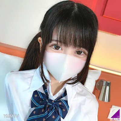 fc2-ppv 3049060 Wearing white socks and a school uniform, just like a middle schooler, Mikuchan cooked with me and talked about first love before having sex in her school uniform. 【Review Bonus: High-Quality Version + Underage Body Observation Scene】