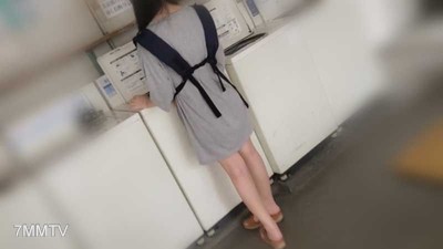 fc2-ppv 3083428 【個人】單身房生活的美麗少婦 太過興奮帶著小孩巨乳平時就在這裡看著小孩等待誰來，然後接客維生。違約後內射收利息。