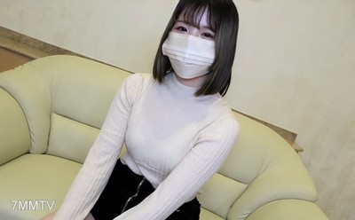 fc2-ppv 3131261 【無】新作【感謝的390pt】純真可愛的女孩♥滑嫩的超白美肌♥第一次使用吸吮振動棒潮吹⤴緊縮的小穴被大叔大量內射！ ※評論附贈／高畫質版