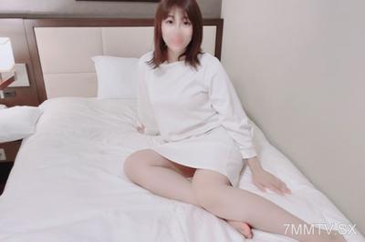 fc2-ppv 3125348 ※Limited to 4800pt→1500pt【Full Face・Unedited】The innocent and energetic big-breasted employee from my favorite izakaya came to the hotel after work, so I had her do a mouth shot followed by internal ejaculation.