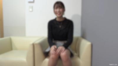 fc2-ppv 3162086 社會人第一年的港區系暴躁美女。爆乳外露，用下流的無手口交讓超粗大的陰莖立即射精※評論特典是4K高畫質