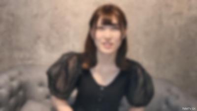 fc2-ppv 3165185 身材苗條且柔軟的21歲女大學生，課程結束後立刻口交吞精。強烈的抬眼看你口交※評論附贈4K超高畫質