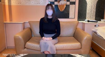 fc2-ppv 3171093 First-time shoot with a super rare beauty OL working at a major travel agency! Silent bareback inside the high-spec trilingual amateur girl. Bonus: First-ever 3P intense double orgasm inside アヘS⚫︎X