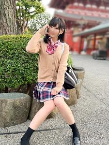 fc2-ppv 3176152 ※初回數量限定※【J/系・爸爸活・硬上】C罩杯肉感美●女 陽光18歲 緊密十八歲小穴插入老頭的生鏟中出×２