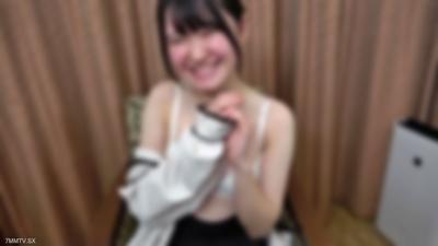 fc2-ppv 3200376 笑顔たっぷり恥ずかしがり屋の10代●生と再会。未処理剛毛の発育中マンコに人生初の電マで衝撃の快感。未成熟なのに大量中出し、大量顔射３連発も満面の笑みで受け止める。 {
