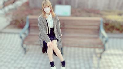 fc2-ppv 3234012 아마추어 느낌이 정말 견딜 수 없이 좋아요. 천연이고 귀여운, 웃음도 귀여운 "토아'는 실업 중이라서 늙은이의 먹이가 되어 "인생 첫 생중출시".