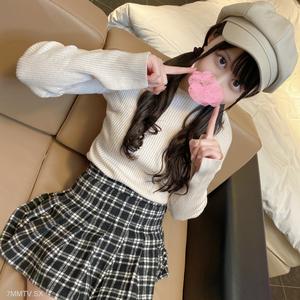 fc2-ppv 3299193 【미모 폭로】피부가 하얀데다가 허리가 가늘고 슬렌더한 편의점 직원 여학생들과 친해진 후 개인용이라고 속여 촬영한 동영상이 유출되었다.