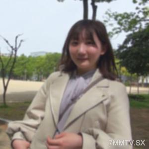 fc2-ppv 3423355 「一日中エッチなこと考えててオナニー止められない♡」という清楚でかわいいJDさん、2回中出ししても「まだ満足してない♡」と言うのでさらに2回中出し！ {