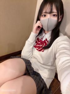 fc2-ppv 3369283 【数量限定販売】※お得なセット販売有【超危険作品※永久保存版】18歳坂道系黒髪Gカップ美小女！歴代最高級の逸材爆誕！ひと目見てもらえばハマること間違いなしです、、、見る人が見たら分かります。 {