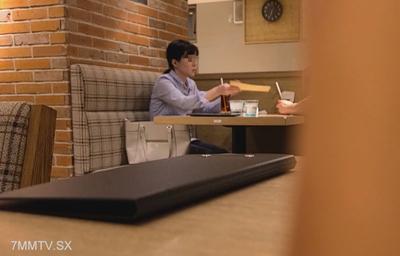 fc2-ppv 3655966 【個人】不知不覺中被擔保，厭惡地被兩根陽具播種，大量的精液灑落