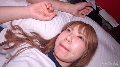 fc2-ppv 3779166 【Uncut】【Face shown】 Her ass in a bloomer is a national treasure, with an adorable dimple. She looks like she's about to cry, but I pretended not to notice and finished by ejaculating inside her from behind.