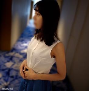 fc2-ppv 3928224 【#精飲半裸美女】在醫療相關領域工作的艾莉卡小姐（27歲）被灌精液後敏感度爆增。屈服於陰莖標記的大開腿高潮