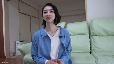 fc2-ppv 4094714 여경관이자 유부녀 결혼 7년차에 성생활이 멈춘 상태. 오랜만에 다른 남자의 것을 가구 숙소에서 봉사하고 체내 사정