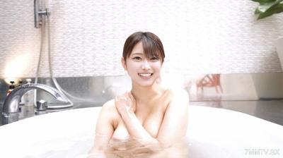 fc2-ppv 4525803 【No Censorship】Volunteering to be filmed on SNS. Please go hard on me♡Sex with an I-cup married woman【By U】