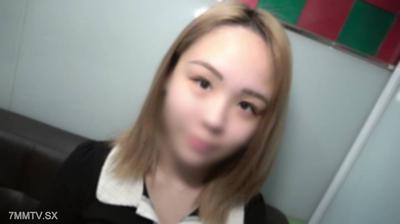 fc2-ppv 4537154 【Casual Clothes & Swimsuit】An 18-year-old with fair skin and smooth complexion. Even if she&quots a virgin, she knows how to handle a dick.