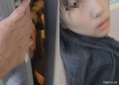 FC2-PPV 4538393 ※緊急※這位年輕的已婚婦女失去聯繫了，正在尋找她。