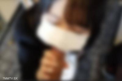 fc2-ppv 4574733 ※First run quantity limited 2930pt→930pt※【Self-shot】【In-shoot】Crushed by guilt towards her husband, a slender beauty of a housewife is mercilessly in-shot while on the verge of tears