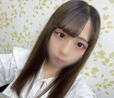 FC2-PPV 4584416 【Amateur & Uncensored Face】Despite being on her dangerous days, the cute 19-year-old Ena-chan is relentlessly penetrated with a raw dick, making her cum multiple times in an unprotected fuck!